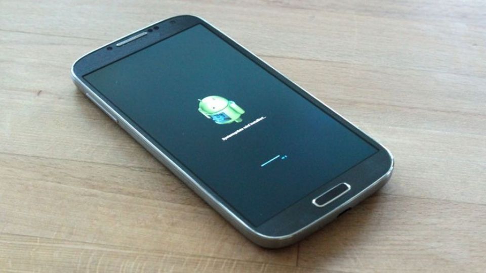 جاسوسی برخی برنامههای اندرویدی از گوشیهای همراه جاسوسی برخی برنامههای اندرویدی از گوشیهای همراه