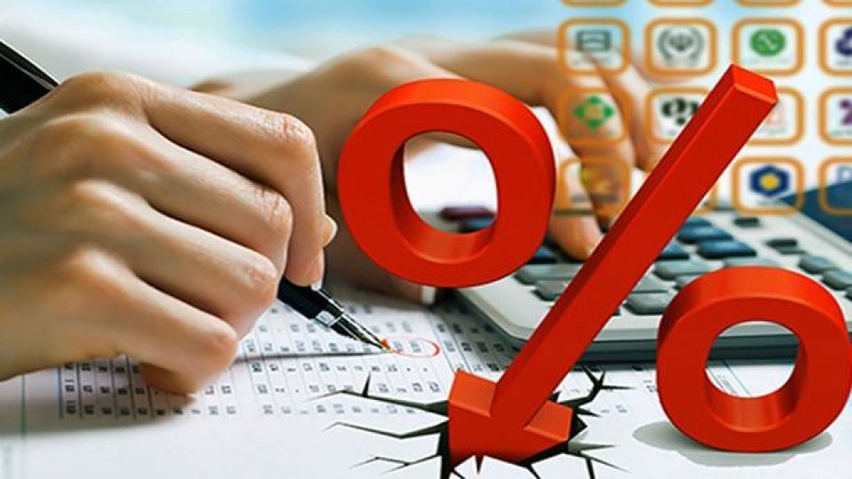 ریشه مشکلات اقتصادی از درون است، نه.../ نیازمند شفاف سازی و عملیاتی کردن اقتصاد مقاومتی ریشه مشکلات اقتصادی از درون است، نه.../ نیازمند شفاف سازی و عملیاتی کردن اقتصاد مقاومتی