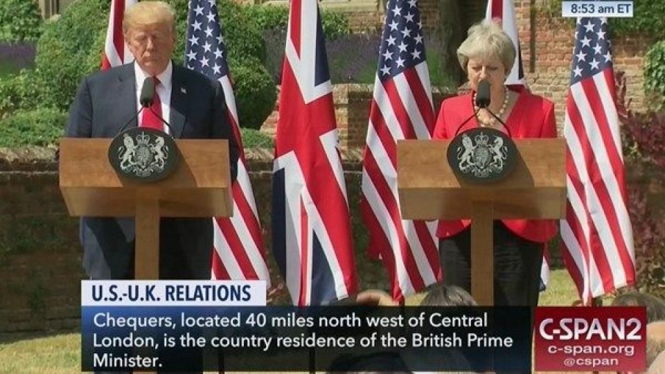 تاکید ترامپ و ترزا می بر لزوم حفظ فشارها بر ایران تاکید ترامپ و ترزا می بر لزوم حفظ فشارها بر ایران