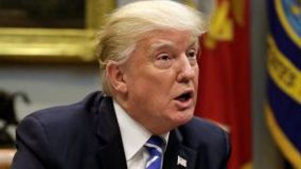 همه علیه ترامپ همه علیه ترامپ