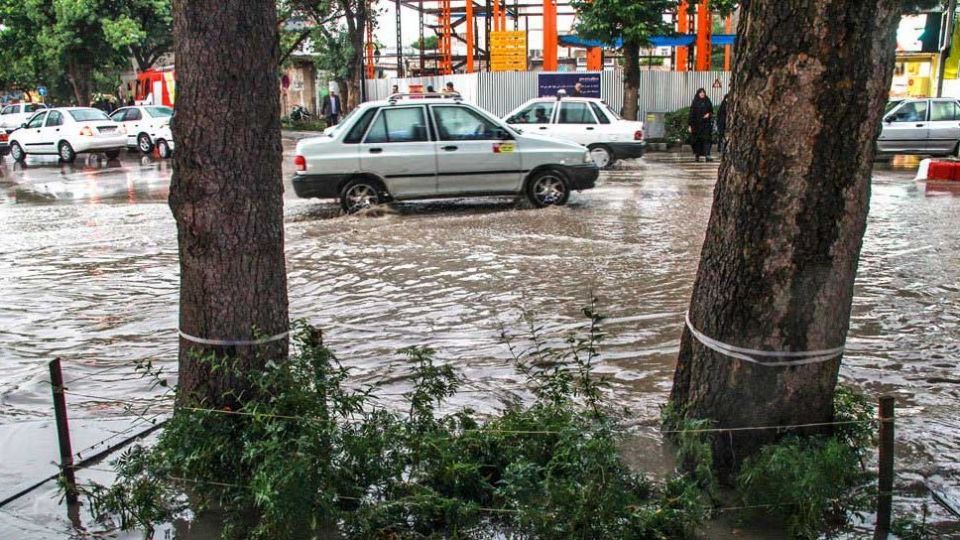 امدادرسانی در ۲۲ شهرستان گرفتار سیل و آبگرفتگی/ نجات ۷۰۹ نفر تاکنون امدادرسانی در ۲۲ شهرستان گرفتار سیل و آبگرفتگی/ نجات ۷۰۹ نفر تاکنون