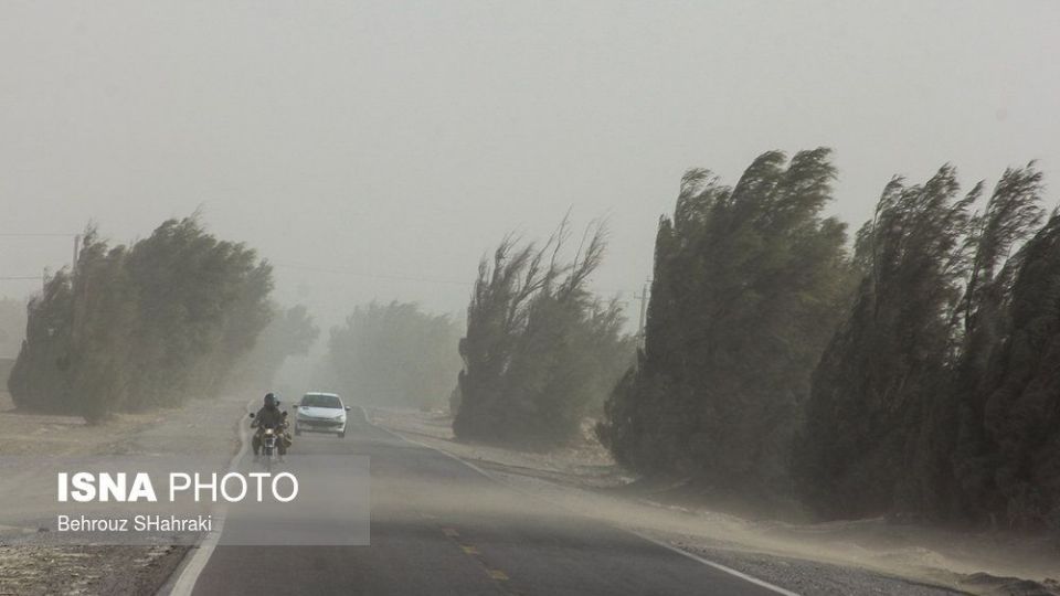 طوفان، گرد و غبار و کاهش دید در زابل طوفان، گرد و غبار و کاهش دید در زابل