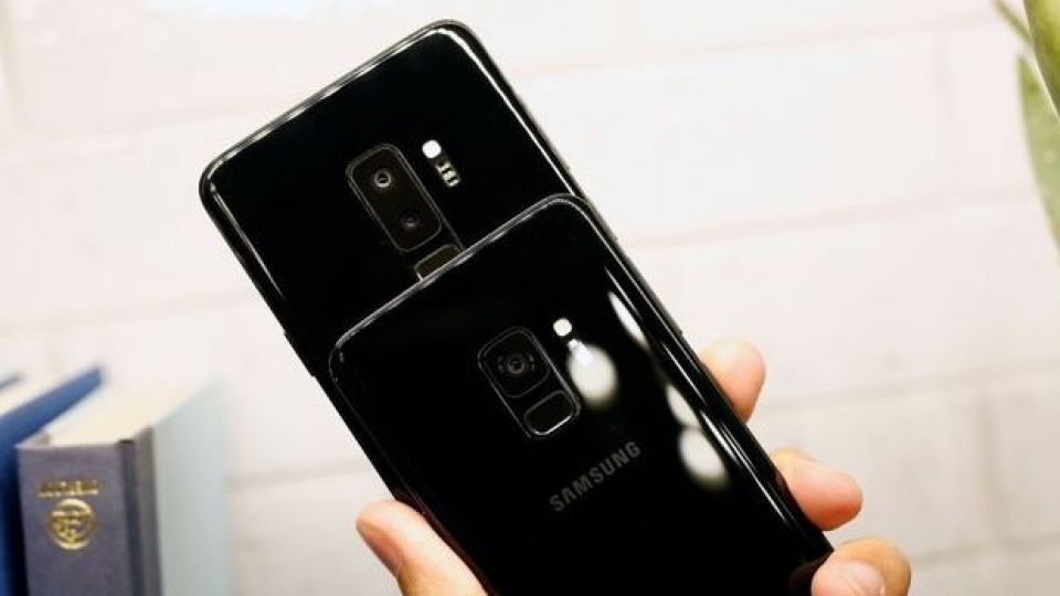 گلکسی S10 با شبکه 5G و 6 دوربین در راه است گلکسی S10 با شبکه 5G و 6 دوربین در راه است