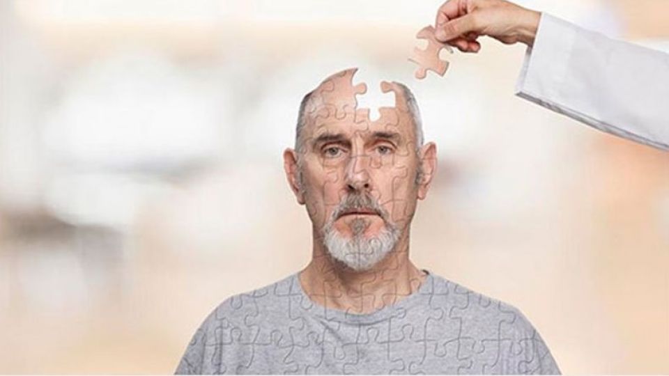 10 علامت هشداردهنده آلزایمر 10 علامت هشداردهنده آلزایمر