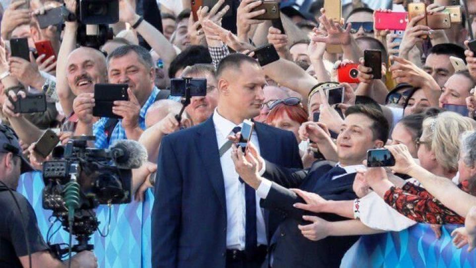 کرسی پر ابهام نخست وزیری در اوکراین کرسی پر ابهام نخست وزیری در اوکراین