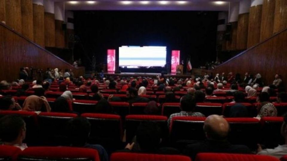 جدیدترین آمار فروش فیلمهای سینمایی اعلام شد جدیدترین آمار فروش فیلمهای سینمایی اعلام شد