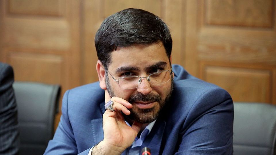 چه برنامههای تلویزیونی دیگر زنده پخش نمیشود و دلیل آن چیست؟ چه برنامههای تلویزیونی دیگر زنده پخش نمیشود و دلیل آن چیست؟