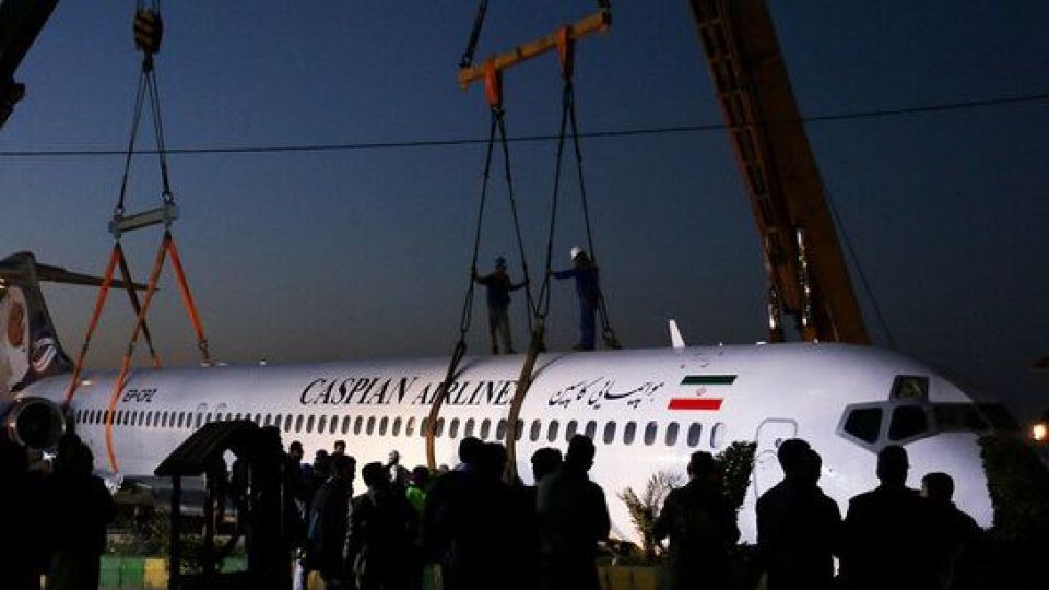 هواپیمای حادثه‌دیده به فرودگاه ماهشهر منتقل شد