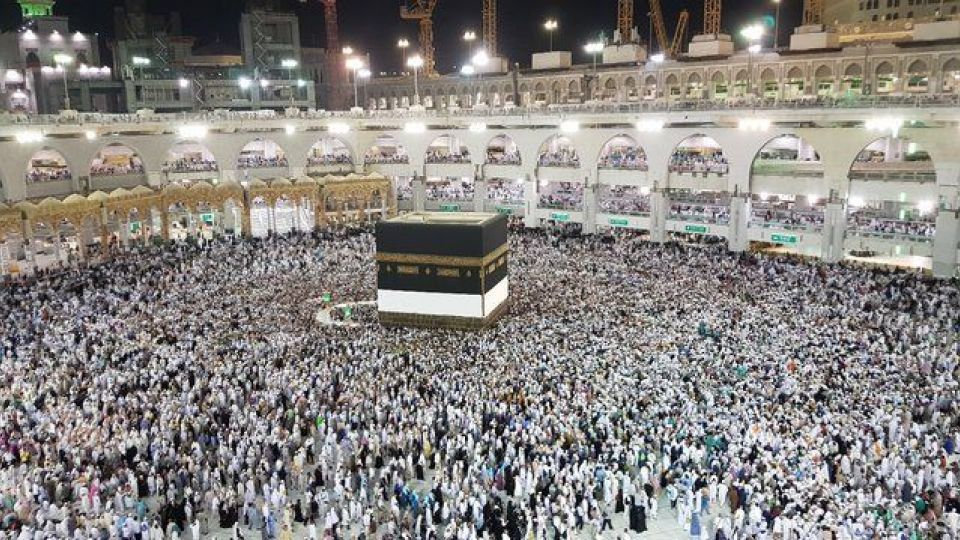 آغاز ثبت نام حج ۹۹ و اعلام هزینهها آغاز ثبت نام حج ۹۹ و اعلام هزینهها