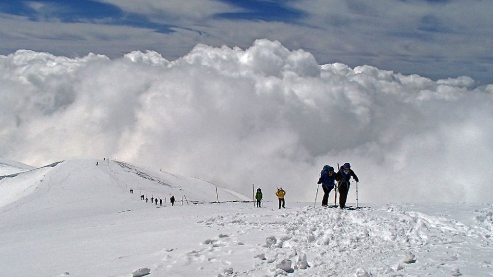 شکوه البرز شکوه البرز