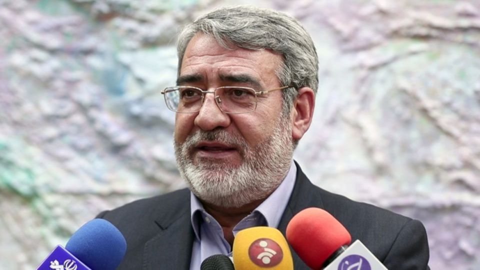 وزیر کشور: امیدواریم تا ۲۰ فروردین کشور به فعالیتهای عادی خود بازگردد وزیر کشور: امیدواریم تا ۲۰ فروردین کشور به فعالیتهای عادی خود بازگردد