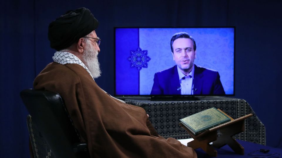 جزئیاتی از محفل انس با قرآن کریم / توصیه مهم رهبر انقلاب به قاریان