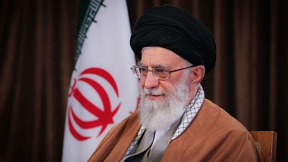 جدیدترین استفتائات از رهبر انقلاب درباره «روزه» منتشر شد جدیدترین استفتائات از رهبر انقلاب درباره «روزه» منتشر شد