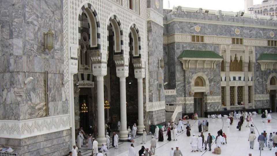 بازگشایی مسجدالحرام و مسجدالنبی به روی نمازگزارن تا چند روز دیگر