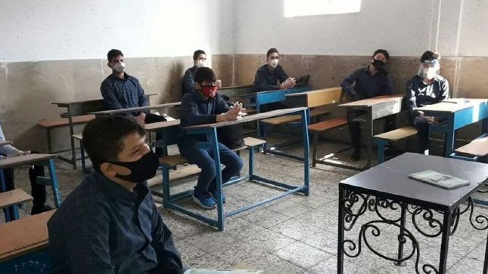 امتحانات نهایی آغاز شد
