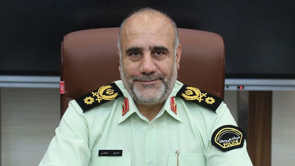 رئیس پلیس تهران: در ۳ سال اخیر قفل شدن ترافیک نداشتهایم/ پایتخت روزانه ۲۰ میلیون تردد دارد رئیس پلیس تهران: در ۳ سال اخیر قفل شدن ترافیک نداشتهایم/ پایتخت روزانه ۲۰ میلیون تردد دارد