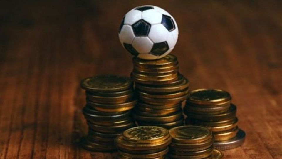 آغاز فعالیت قماربازها با داغ شدن تنور فوتبال/ صدور اعلان قرمز برای دستگیری پویان مختاری آغاز فعالیت قماربازها با داغ شدن تنور فوتبال/ صدور اعلان قرمز برای دستگیری پویان مختاری