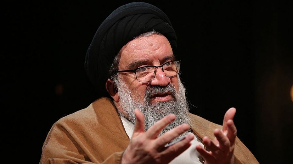 احمد خاتمی: نامه موسوی خوئینیها تخریب و بیانصافی محض است/ رئیس جمهور مسئول معیشت مردم میباشد/ به جای پاسخگویی فرار به جلو دارند احمد خاتمی: نامه موسوی خوئینیها تخریب و بیانصافی محض است/ رئیس جمهور مسئول معیشت مردم میباشد/ به جای پاسخگویی فرار به جلو دارند