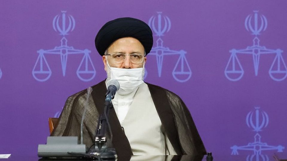 رئیس قوه قضائیه: باید قصورها پیگیری شود وگرنه شاهد دهها آتشسوزی و انفجار خواهیم بود/ هر جا به دشمن خارجی امتیاز دادهایم، بیشتر باج خواهی کردهاند رئیس قوه قضائیه: باید قصورها پیگیری شود وگرنه شاهد دهها آتشسوزی و انفجار خواهیم بود/ هر جا به دشمن خارجی امتیاز دادهایم، بیشتر باج خواهی کردهاند