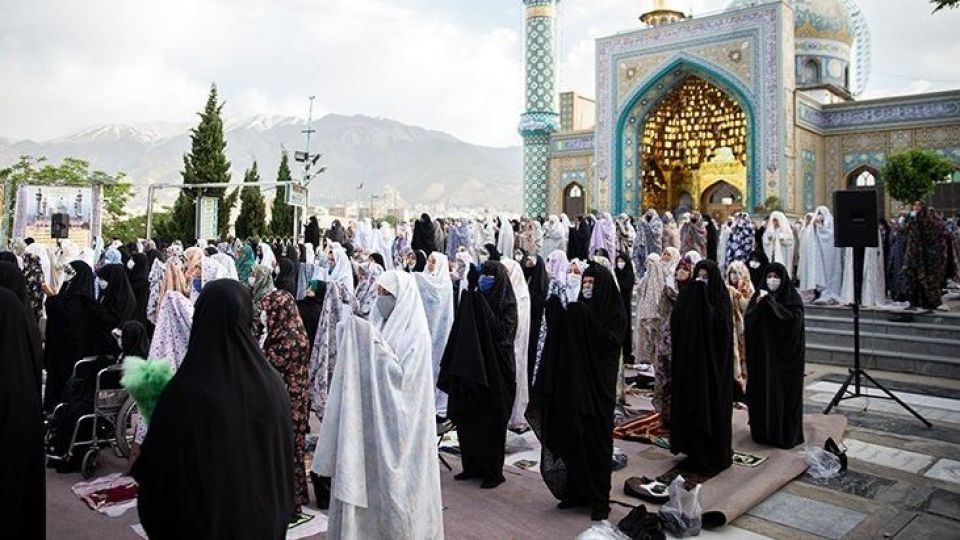 برپایی نماز جماعت در امامزادهها هم ممنوع شد برپایی نماز جماعت در امامزادهها هم ممنوع شد