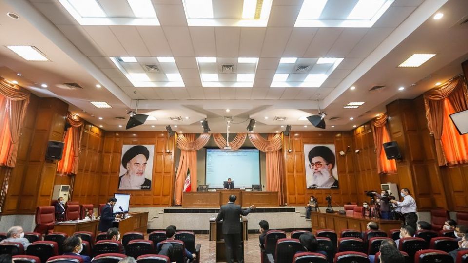 چهارمین جلسه دادگاه برخی از مدیران سابق بانک مرکزی برگزار شد چهارمین جلسه دادگاه برخی از مدیران سابق بانک مرکزی برگزار شد