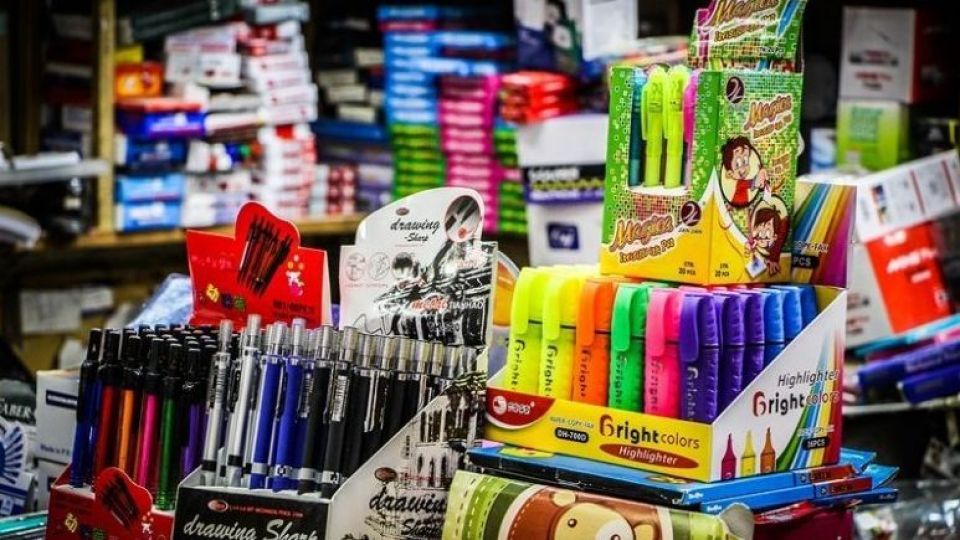 گرانی ۲۰ درصدی لوازم التحریر گرانی ۲۰ درصدی لوازم التحریر