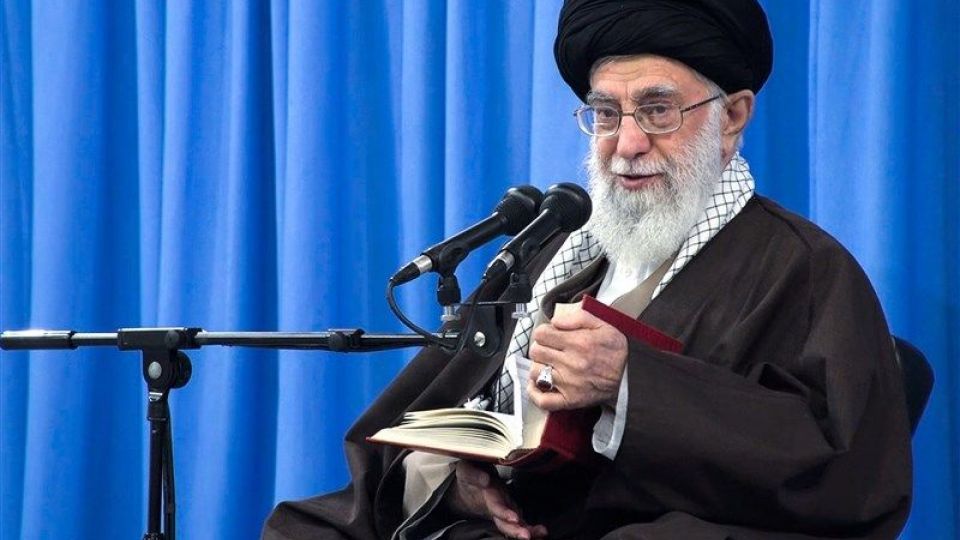 آیا کار کردن در روز عاشورا اشکالی دارد؟/ پاسخ از رهبر انقلاب آیا کار کردن در روز عاشورا اشکالی دارد؟/ پاسخ از رهبر انقلاب