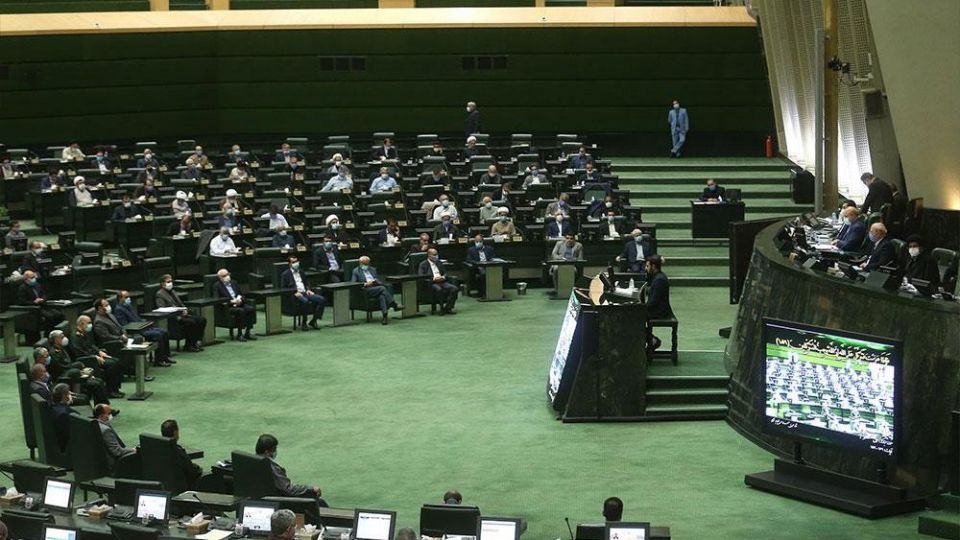 حضور جهانگیری و وزیر اطلاعات در جلسه بررسی صلاحیت وزیر پیشنهادی صمت حضور جهانگیری و وزیر اطلاعات در جلسه بررسی صلاحیت وزیر پیشنهادی صمت