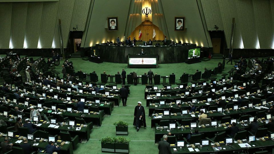 استقرار کارشناسان قوه قضائیه در مجلس برای ثبت اموال نمایندگان استقرار کارشناسان قوه قضائیه در مجلس برای ثبت اموال نمایندگان