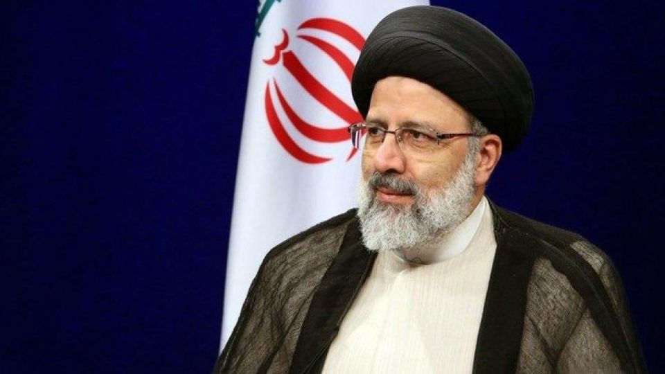 پیشنهاد رئیس قوه قضائیه برای تدوین آئین نامه حدود و ثغور ارتباط نمایندگان با دستگاهها پیشنهاد رئیس قوه قضائیه برای تدوین آئین نامه حدود و ثغور ارتباط نمایندگان با دستگاهها