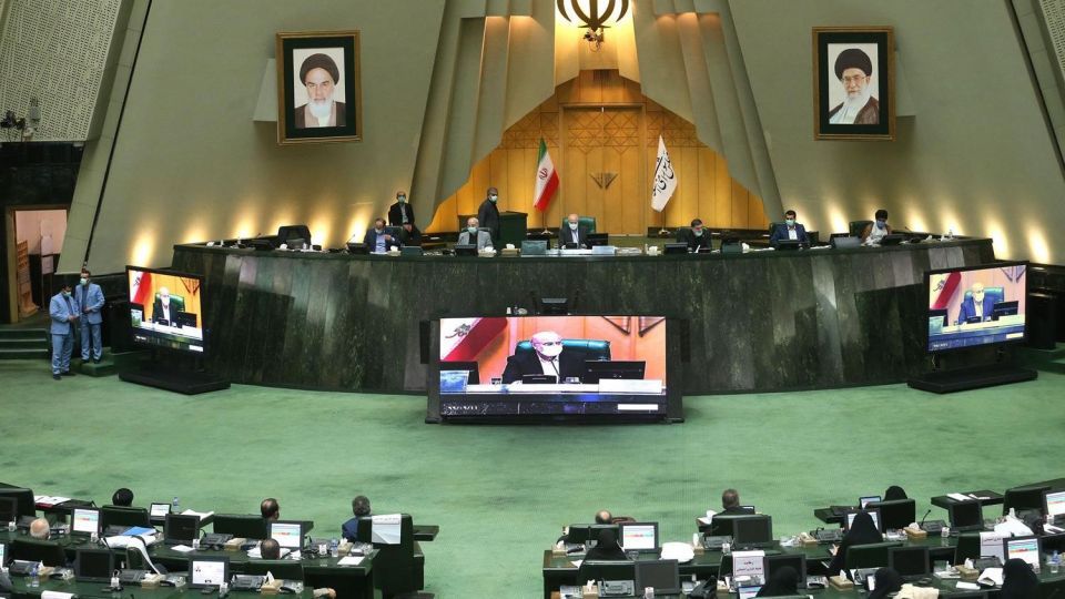 مجازات عدم اجرای «اقدام راهبردی برای لغو تحریمها» مشخص شد مجازات عدم اجرای «اقدام راهبردی برای لغو تحریمها» مشخص شد