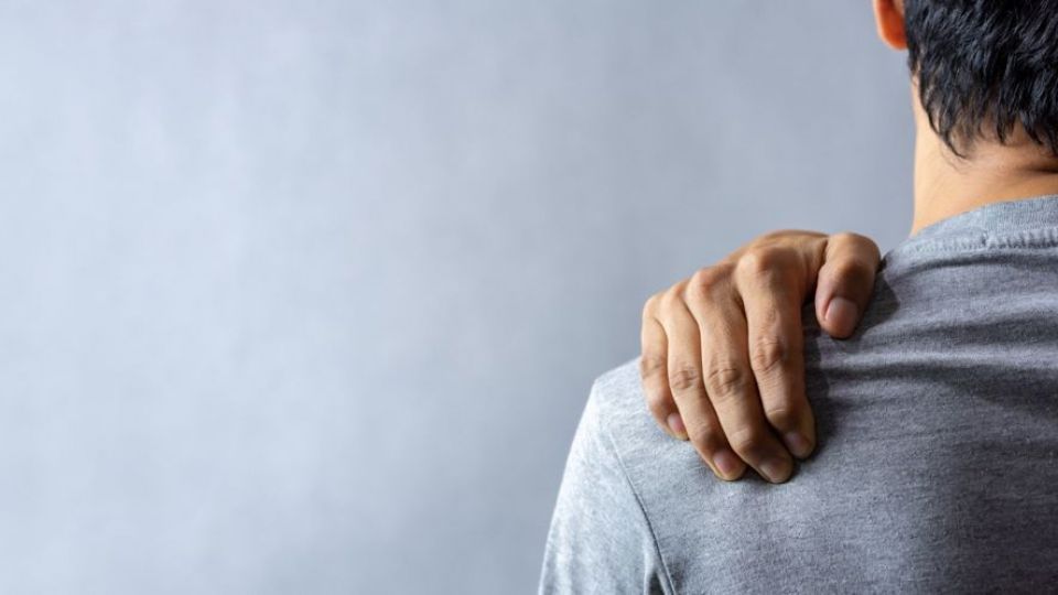 دردهای عضلانی نشانه کرونا را بشناسیم دردهای عضلانی نشانه کرونا را بشناسیم