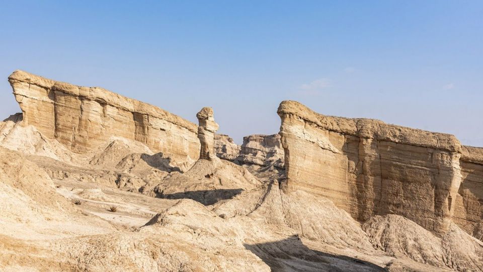 کلوت کوه مُند - بوشهر کلوت کوه مُند - بوشهر