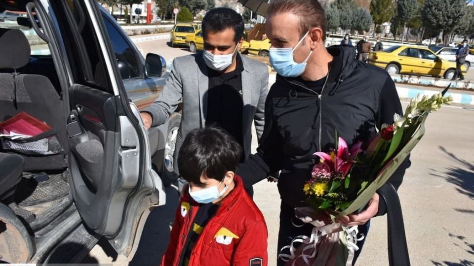 همدردی یحیی گلمحمدی با خانواده هوادار از دست رفته همدردی یحیی گلمحمدی با خانواده هوادار از دست رفته