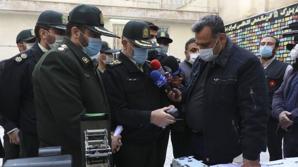 دستگیری جاعلان حرفهای دستگیری جاعلان حرفهای