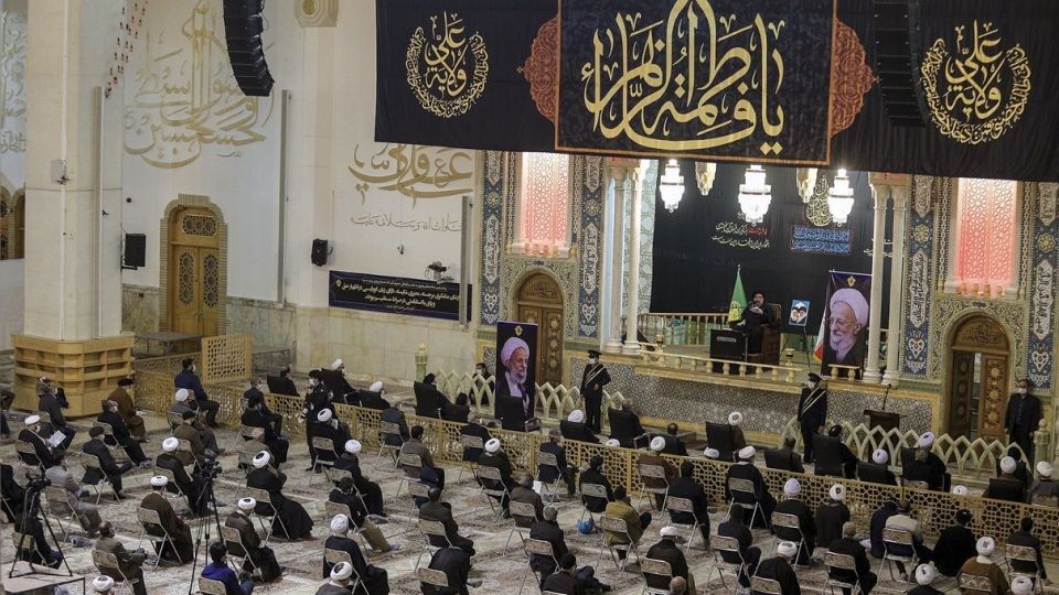 آیین بزرگداشت آیت الله مصباح یزدی - حرم حضرت معصومه (س) آیین بزرگداشت آیت الله مصباح یزدی - حرم حضرت معصومه (س)