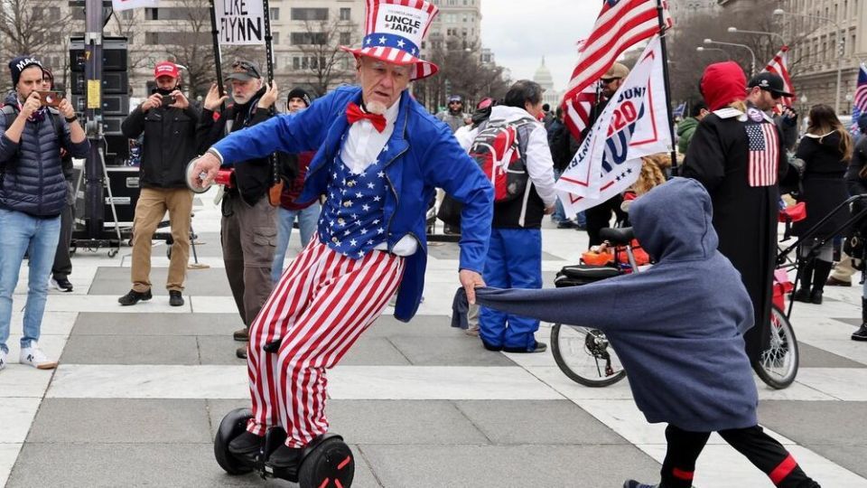 تظاهرات طرفداران ترامپ در واشنگتن تظاهرات طرفداران ترامپ در واشنگتن