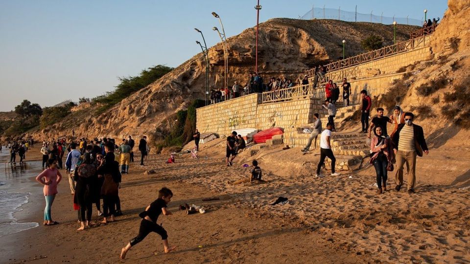 میهمانان وقت نشناس میهمانان وقت نشناس