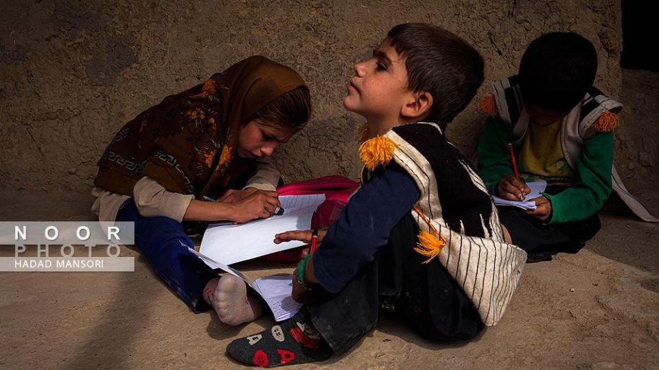 زندگی سخت این زنان قوم لُر زندگی سخت این زنان قوم لُر