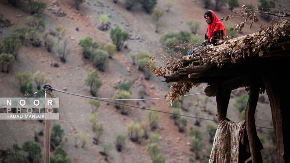 زندگی سخت این زنان قوم لُر زندگی سخت این زنان قوم لُر