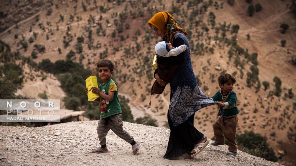 زندگی سخت این زنان قوم لُر زندگی سخت این زنان قوم لُر