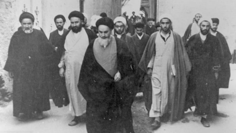 قم و نجف دو بال جهان تشیع قم و نجف دو بال جهان تشیع