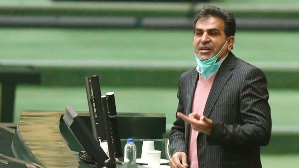 نماینده مجلس خواستار «استیضاح رئیس جمهور» شد/ آقای روحانی اگر استعفا دهید خدمت کردهاید نماینده مجلس خواستار «استیضاح رئیس جمهور» شد/ آقای روحانی اگر استعفا دهید خدمت کردهاید