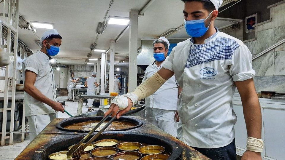 کارگاه تهیه زولبیا و بامیه در ماه رمضان کارگاه تهیه زولبیا و بامیه در ماه رمضان