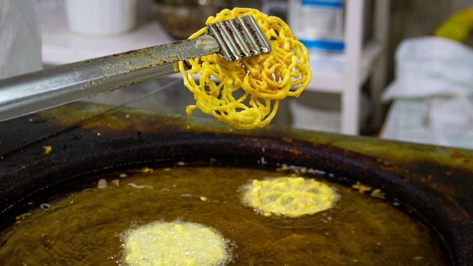 کارگاه تهیه زولبیا و بامیه در ماه رمضان کارگاه تهیه زولبیا و بامیه در ماه رمضان