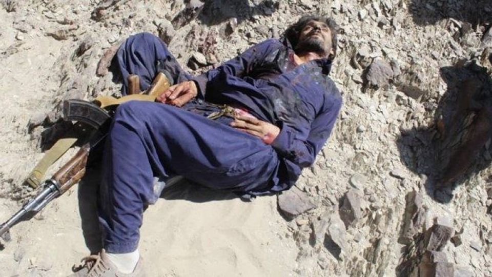 تصاویر انهدام یک تیم تروریستی در سیستان و بلوچستان تصاویر انهدام یک تیم تروریستی در سیستان و بلوچستان