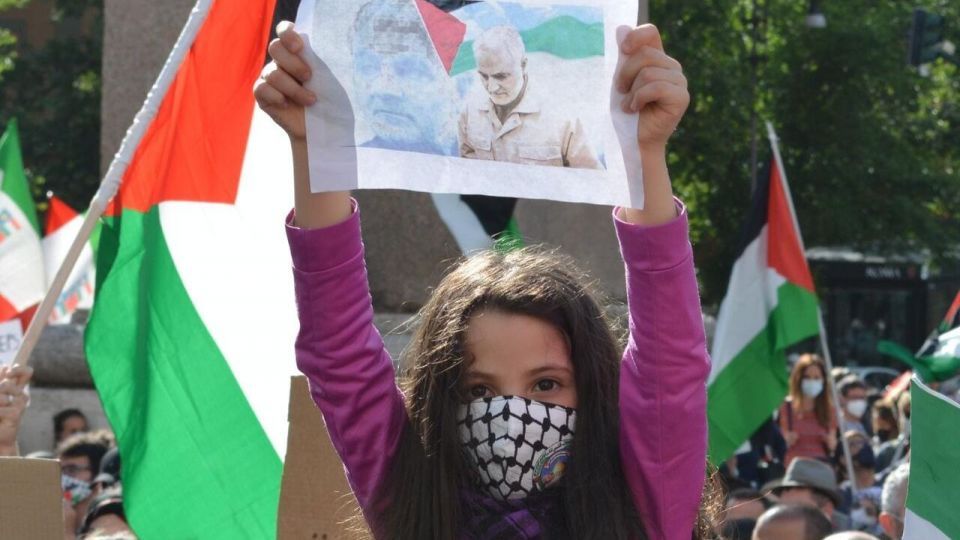 راهپیمایی دفاع از فلسطین در ایتالیا راهپیمایی دفاع از فلسطین در ایتالیا