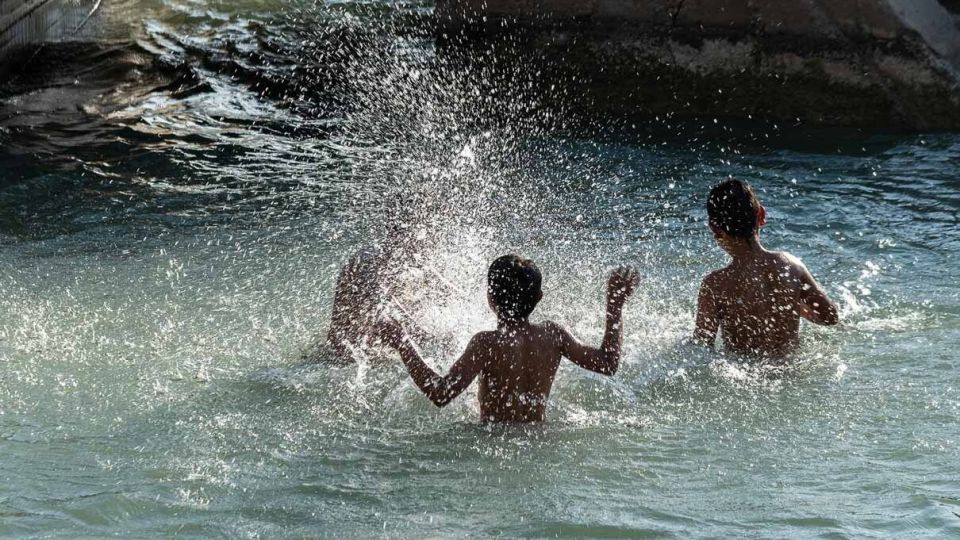 فرار از گرمای تابستان بوشهر فرار از گرمای تابستان بوشهر