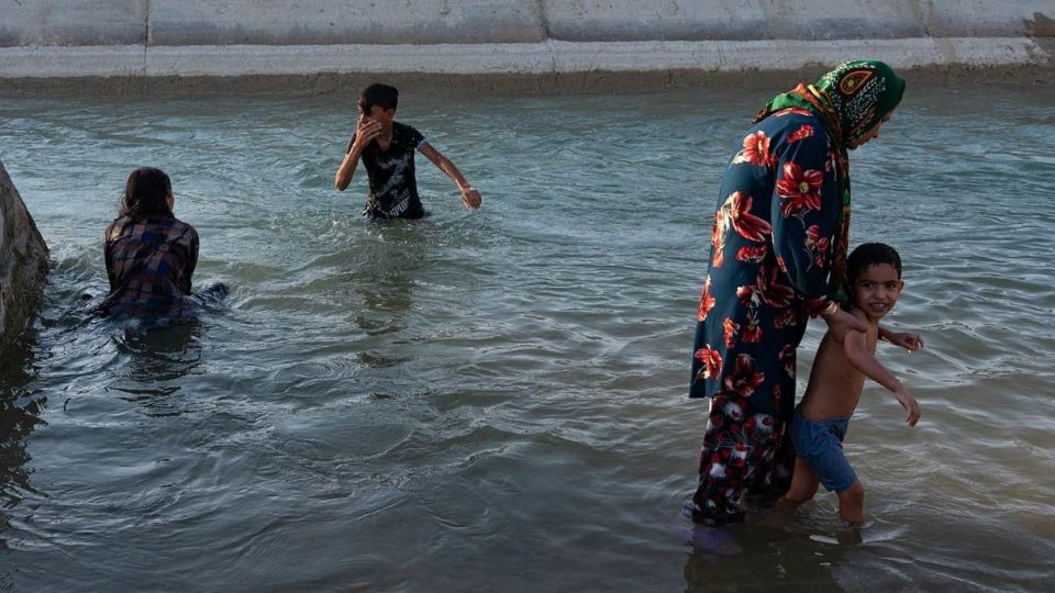فرار از گرمای تابستان بوشهر فرار از گرمای تابستان بوشهر