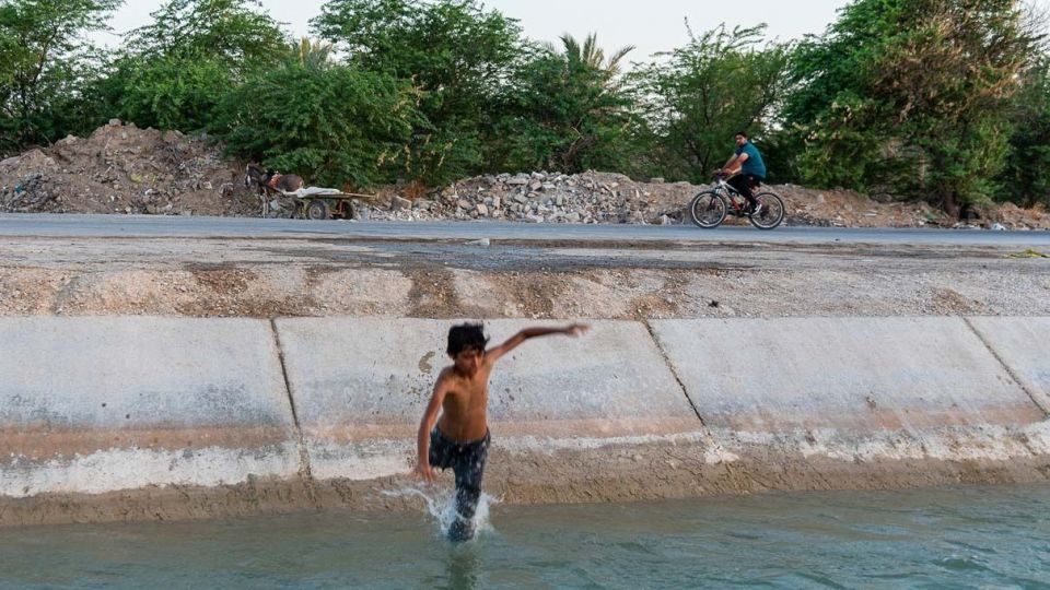 فرار از گرمای تابستان بوشهر فرار از گرمای تابستان بوشهر
